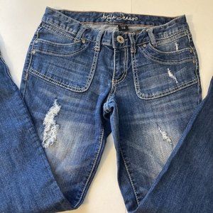 Ariya Jeans Bootcut Leg Low Rise Distressed Medium Blue Wash Size 8 Womens Y2K